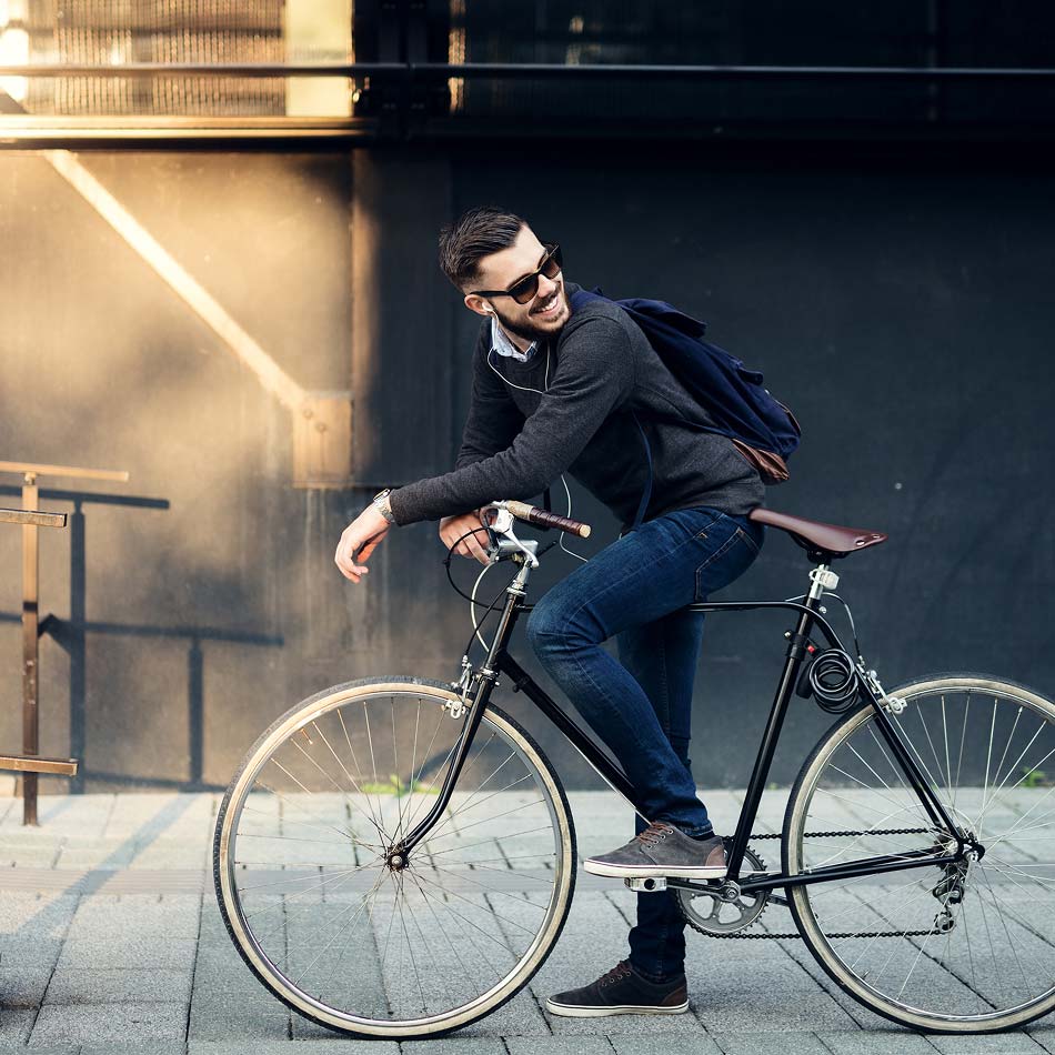 Mezzo_CommuterOnBike